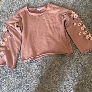 AEO embroidered cropped sweatshirt - size XS